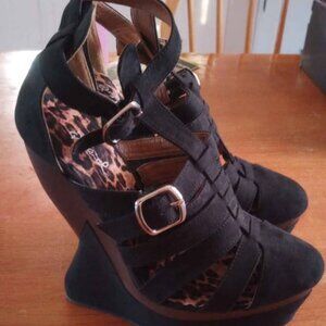 Qupid Strappy Black Heels Brand new size 8